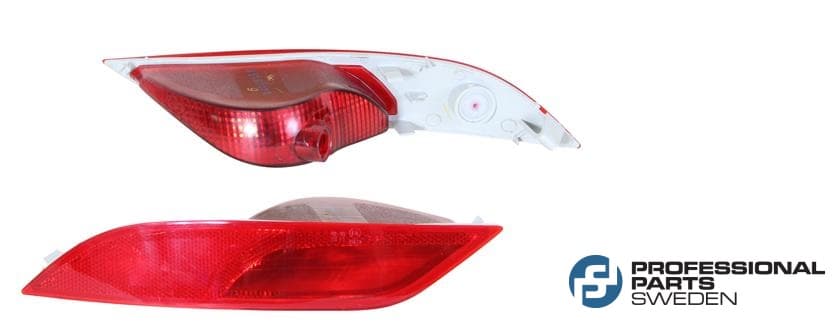 V40 V40CC Sol Arka Tampon Reflektör Sis Farı 2013-2019