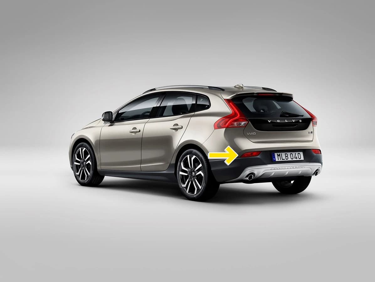 V40 V40CC Sol Arka Tampon Reflektör Sis Farı 2013-2019