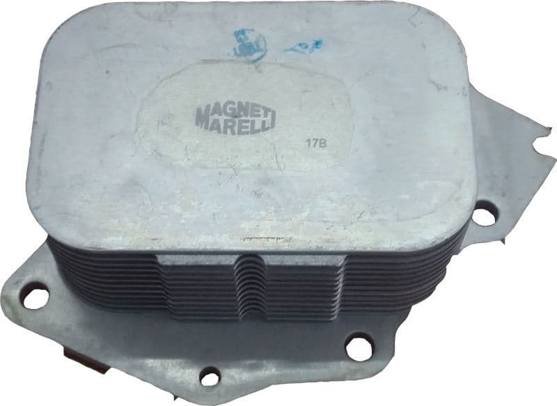 C30 S40 V50 S60 V60 S80 V70 V40 Motor Yağ Soğutucu 1.6 Dizel